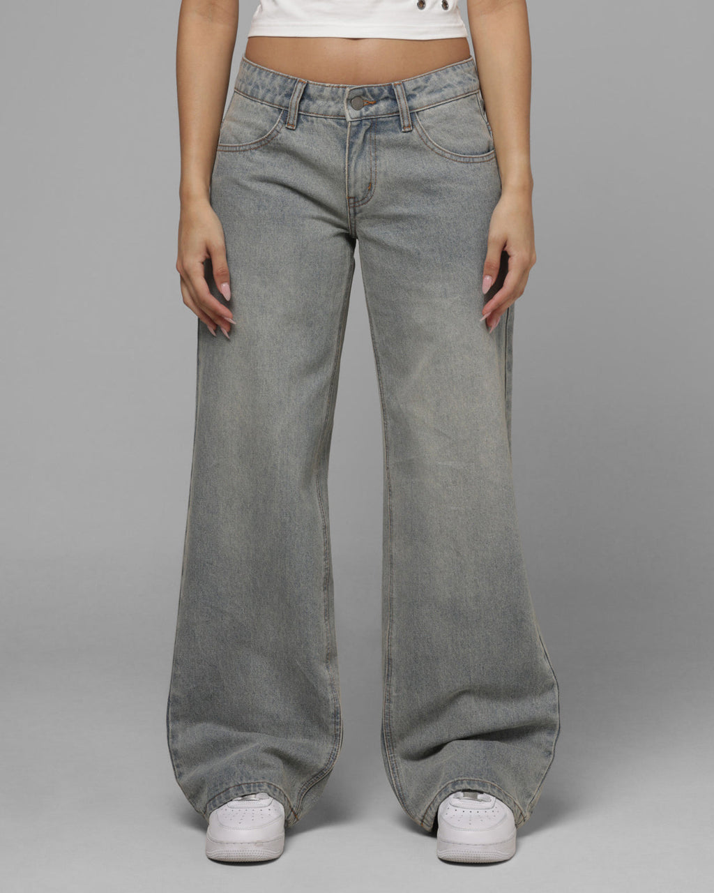 Loiter Women's Low Waisted Baggy Denim Jeans