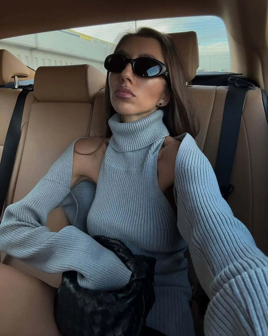 Women's Backless Turtleneck Knit Vest