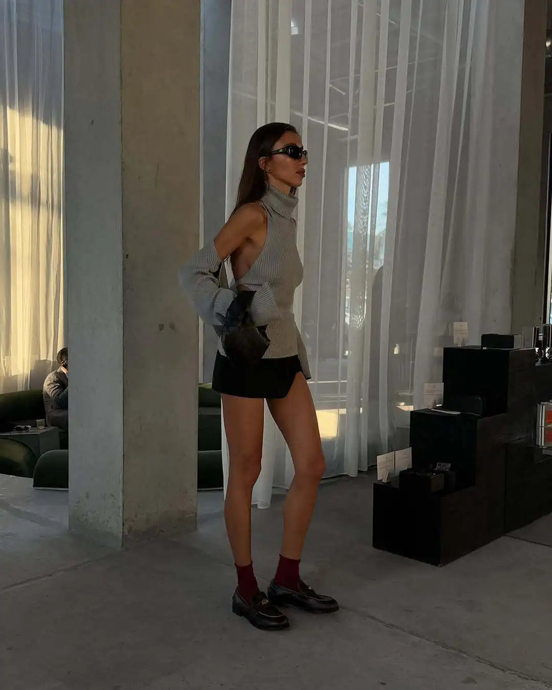 Women's Backless Turtleneck Knit Vest